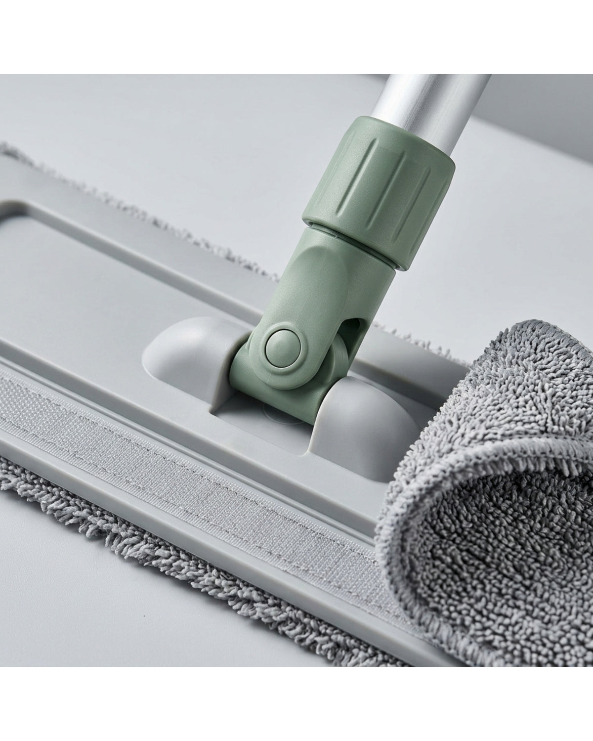 Zvlo Telescopic Flat Mop 45 cm with 3 Pads Sage Green - Detail view